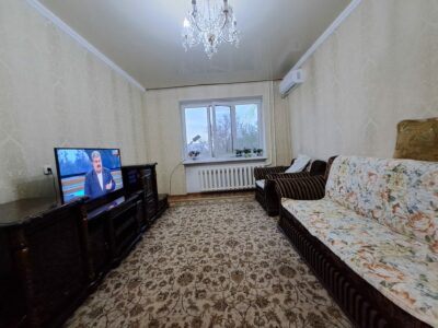 Продаю 3 комн. кварт. мкр.Аламедин1/городок энергетиков, этаж 3/5, площадь 70м2, цена: 88000$