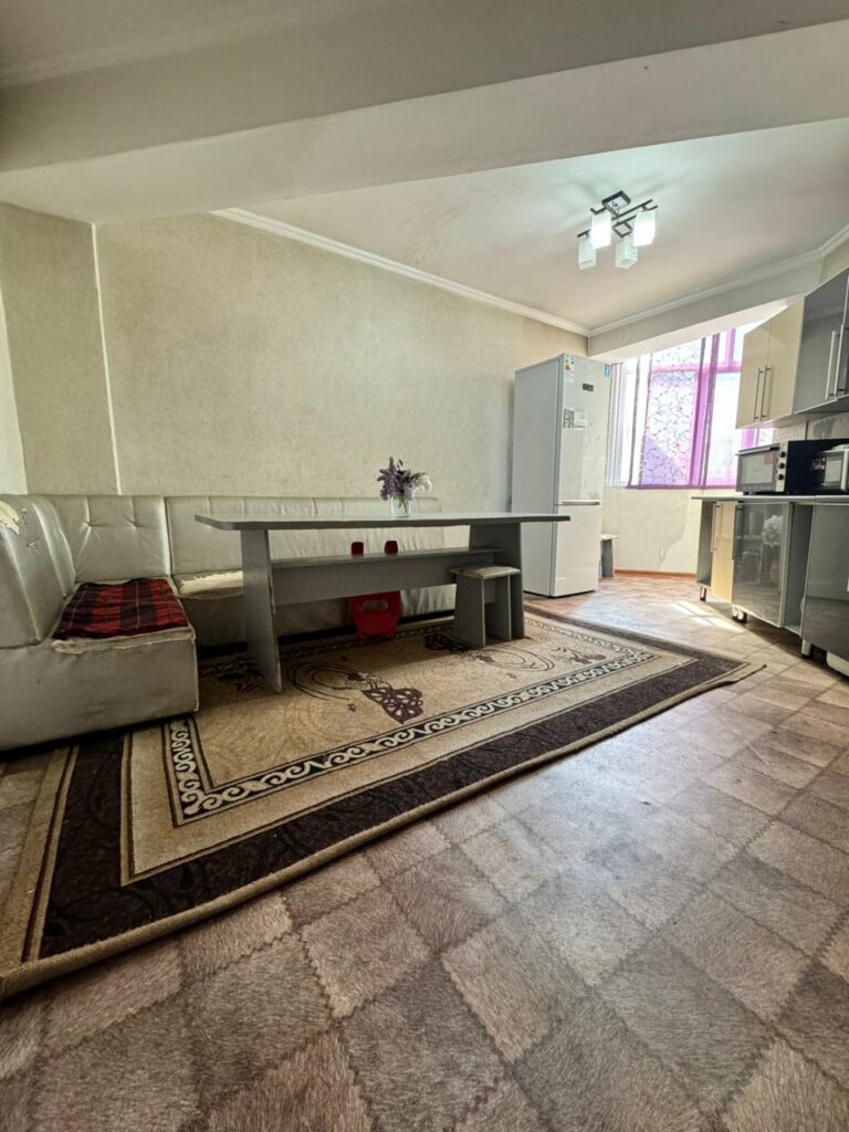 Продаю 3 комнатную квартиру, ТААТАН, Этаж 5/5, 74м2, цена: 82000$ торг