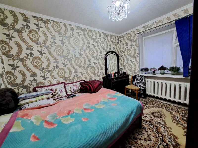 Продаю 3 комн. квартиру мкр. Аламедин1/гор. энергетиков, этаж 3/5, в хорошем состоянии! 67м2, цена: 84000$