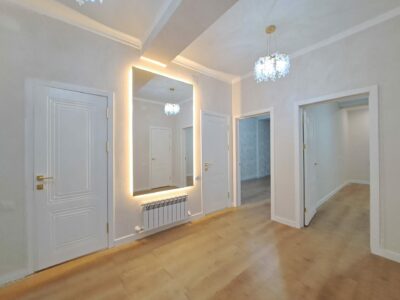 Продаю 3 комнатную квартиру в мкр. Аламедин1, этаж 1/5, не угловая, 80м2, СВЕЖИЙ ЕВРОРЕМОНТ, цена: 127000$