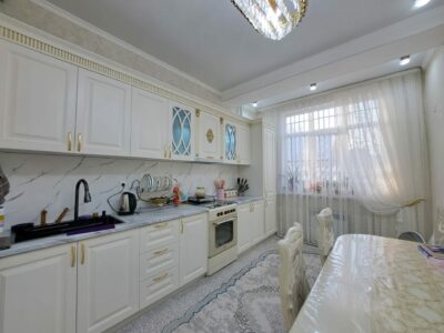 Продаю 3 комн. квартиру в мкр. Аламедин 1, этаж 1/5, не угловая, 80м2, ТЕХПАСПОРТ ЕСТЬ! Свежий ремонт! Цена: 129000$