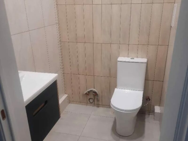 Продаю 3 комнатную квартиру в мкр. Аламедин1, этаж 1/5, не угловая, 80м2, СВЕЖИЙ ЕВРОРЕМОНТ, цена: 127000$