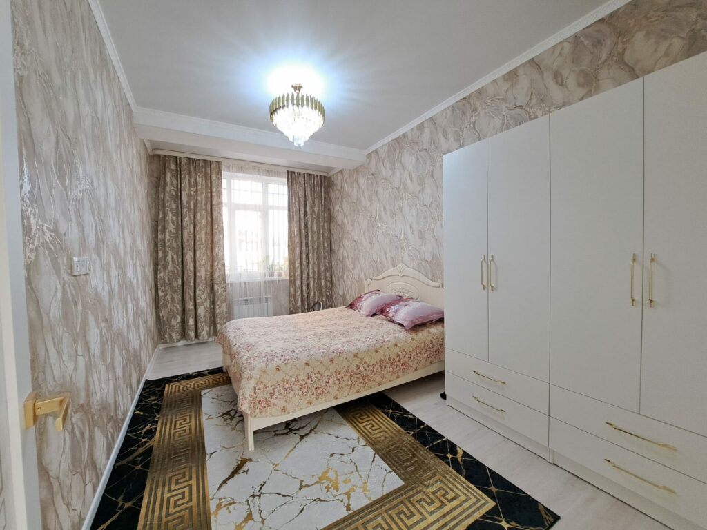 Продаю 3 комн. квартиру в мкр. Аламедин 1, этаж 1/5, не угловая, 80м2, ТЕХПАСПОРТ ЕСТЬ! Свежий ремонт! Цена: 129000$