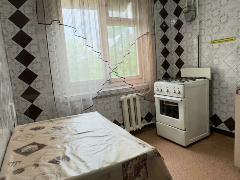 Продаю 1 комн. квартиру, Кольбаева, рядом с мкр. Аламедин 1, ТААТАН, этаж 3/4, 33м2+лоджия, цена: 51500$