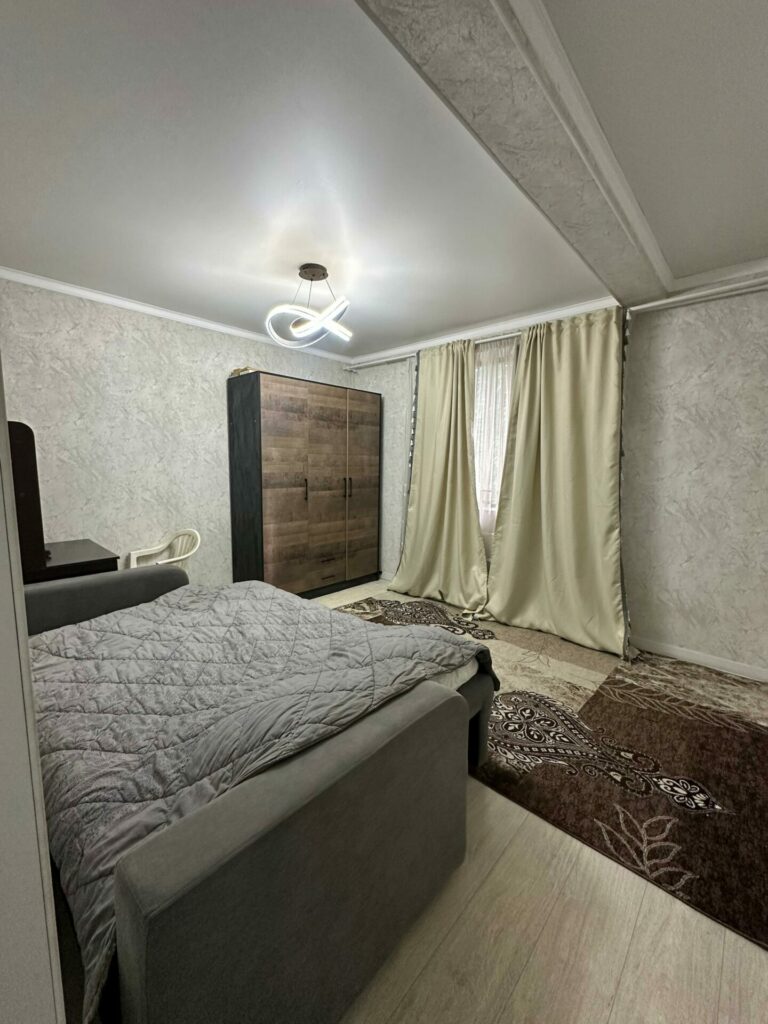 Продаю дом! Лебединовка, рядом с мкр. Аламедин 1, 11 соток, 190м2, 6 комнат, КРАСНАЯ КНИГА, Кирпичный, Цена; 315000$