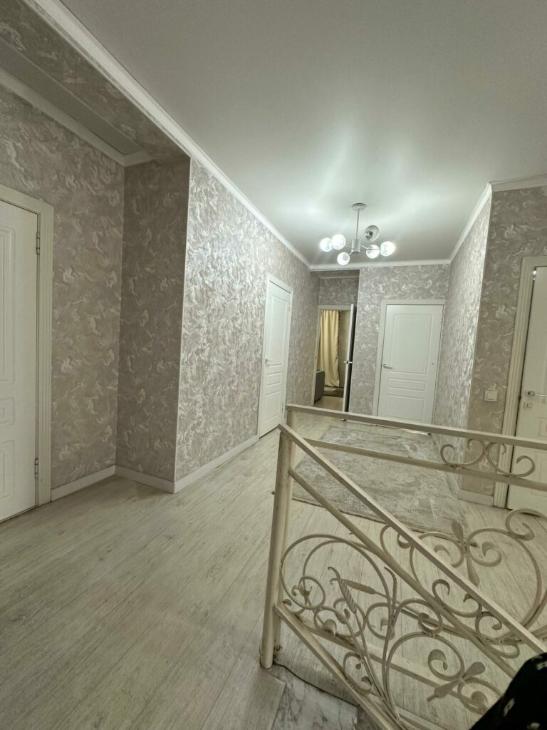 Продаю дом! Лебединовка, рядом с мкр. Аламедин 1, 11 соток, 190м2, 6 комнат, КРАСНАЯ КНИГА, Кирпичный, Цена; 315000$