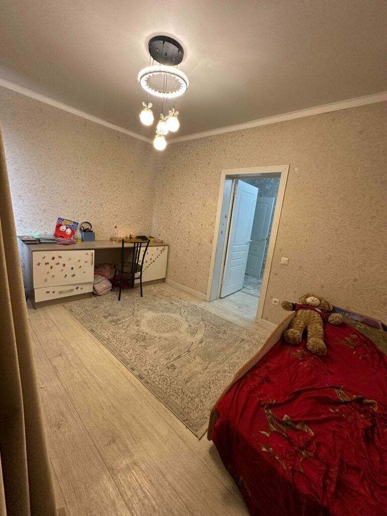 Продаю дом! Лебединовка, рядом с мкр. Аламедин 1, 11 соток, 190м2, 6 комнат, КРАСНАЯ КНИГА, Кирпичный, Цена; 315000$