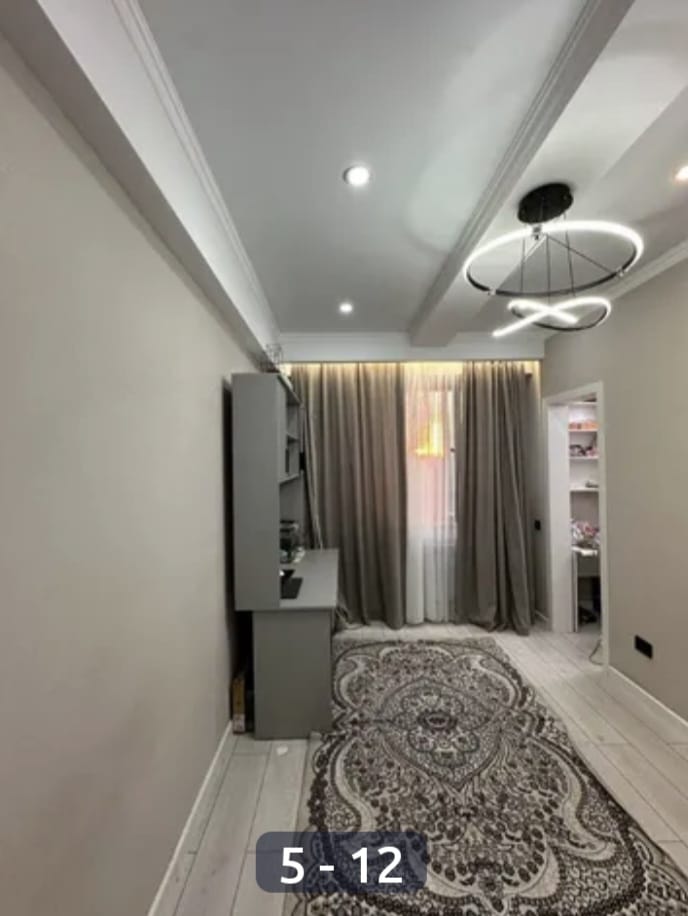 Продаю 3 комнатную элитку, мкр. Аламедин 1, этаж 4/6, не угловая, 75м2, Красная книга, ДДУ, Центральное отопление, цена: 110000$