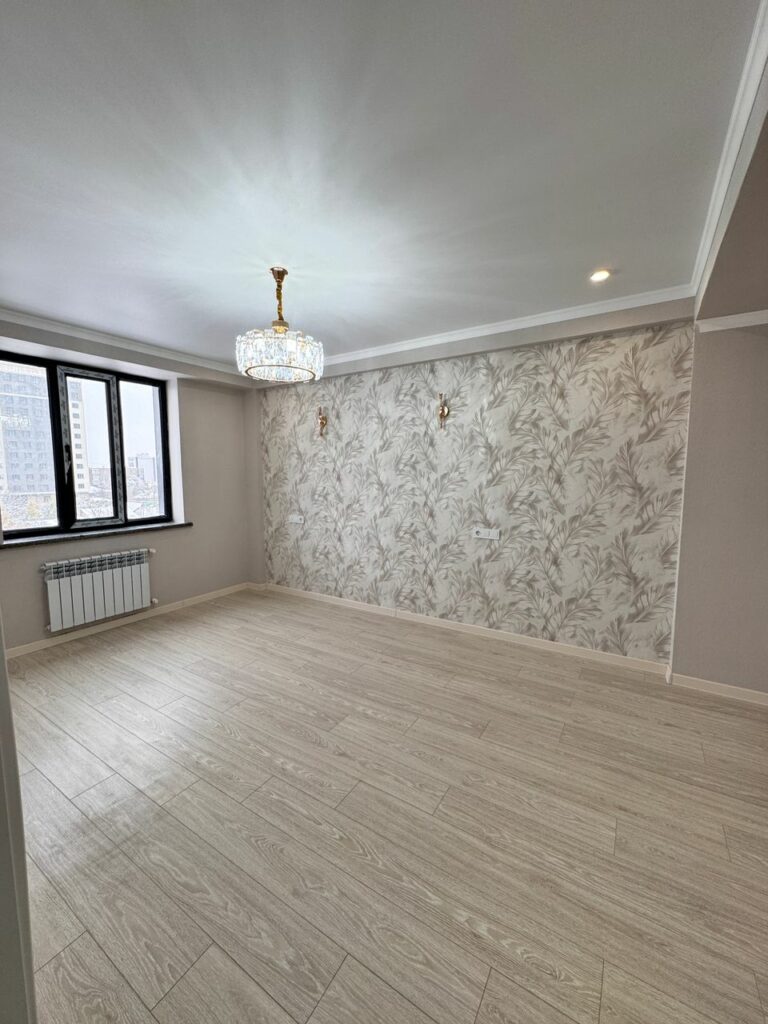 Продаю 3 комнатную квартиру, мкр. Аламедин 1, этаж 4/6, не угловая, 78м2, СВЕЖИЙ РЕМОНТ, Цена: 115000$