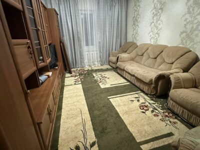 Продаю 2 комн.квартиру, мкр. Аламедин 1, этаж 1/5, не угловая, серия 105, цена: 77000$