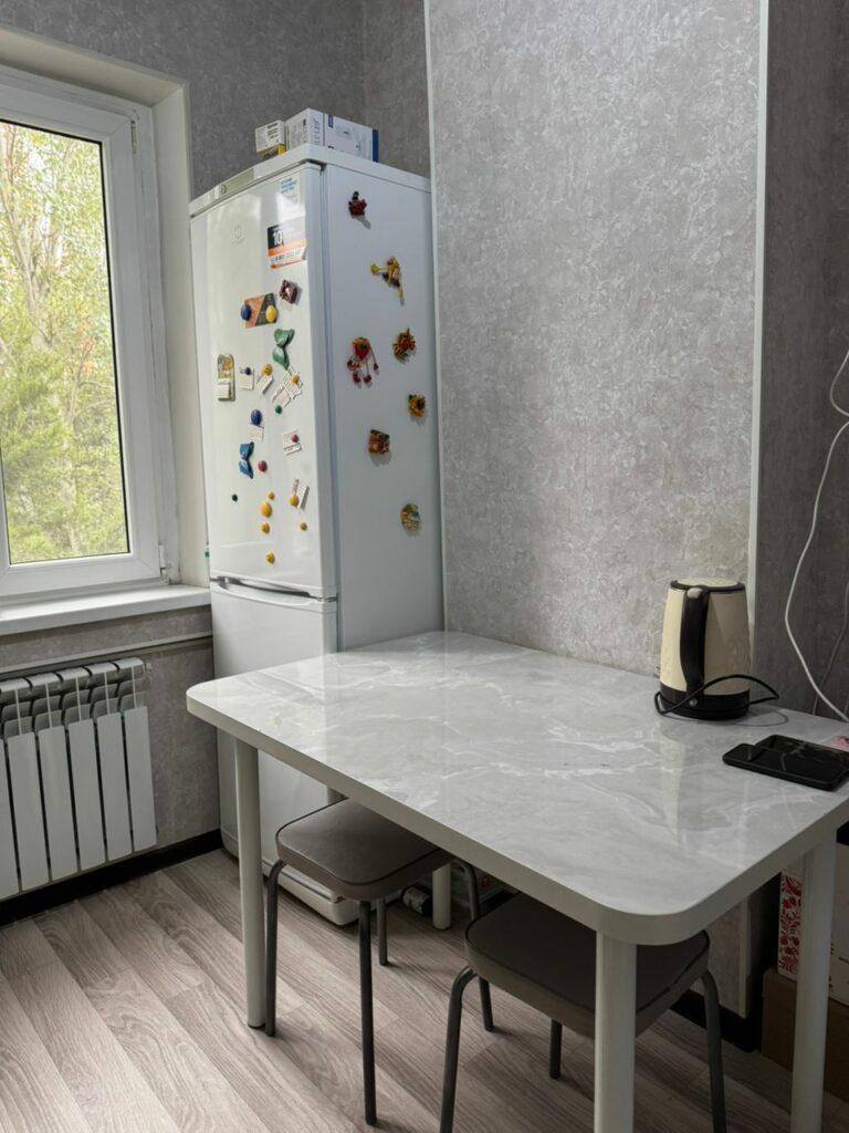 Продаю 3 комн.квартиру мкр. Аламедин 1, этаж 3/5, серия 105, с ремонтом, цена: 104000$