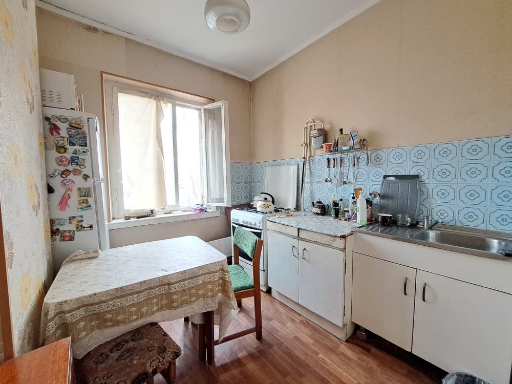 Продаю 2 комн. кварт. мкр. Аламедин 1, этаж 5/5. не угловая, цена: 69000$