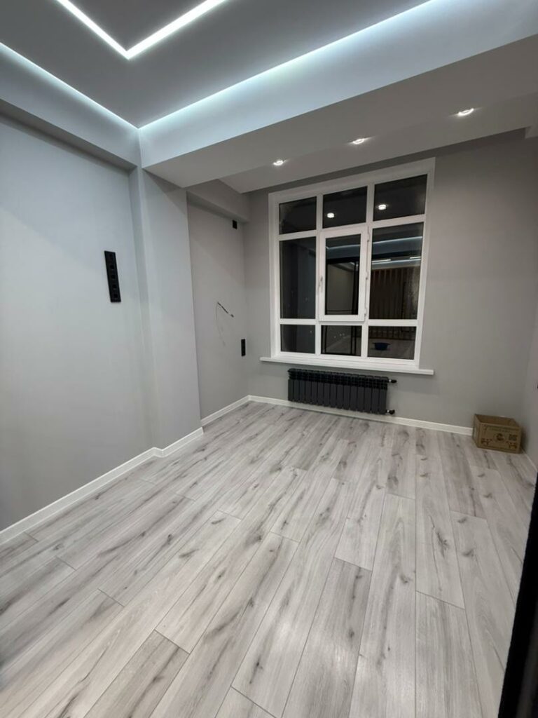 Продаю 1 комн. квартиру, мкр. Аламедин1, Салиева-Ауэзова, Этаж8/10, не угловая, 44м2, Качественный ремонт,цена: 70000$