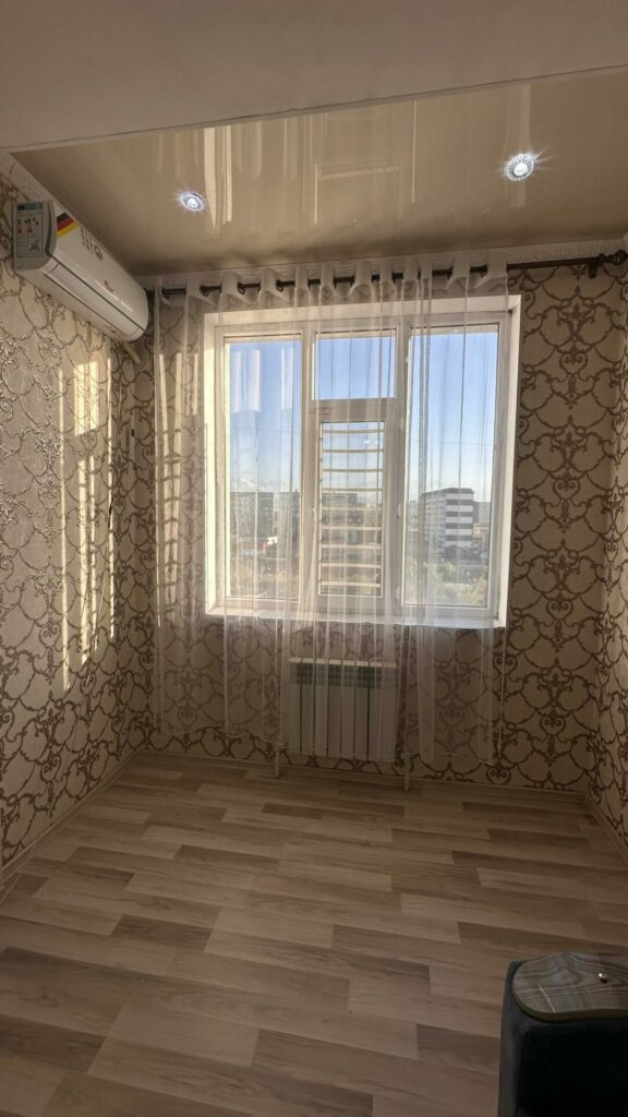 Продаю 1 комнатную квартиру, мкр. Аламедин 1, этаж 6/11, не угловая, 38м2, с ремонтом, цена: 66500$