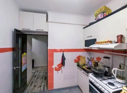 Продаю 2 комн. кварт. мкр. Аламедин 1, этаж 1/9, не угловая, сер.105 улучшенная, в хорошем состоянии, цена; 88000$