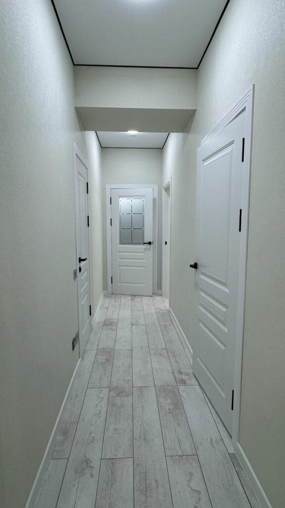 Продаю 3 комн. кварт, мкр. Аламедин 1, 90м2, этаж 6/9, ВИП городок "Мичуринский квартал", Свежий ремонт, новая мебель, цена: 145000$