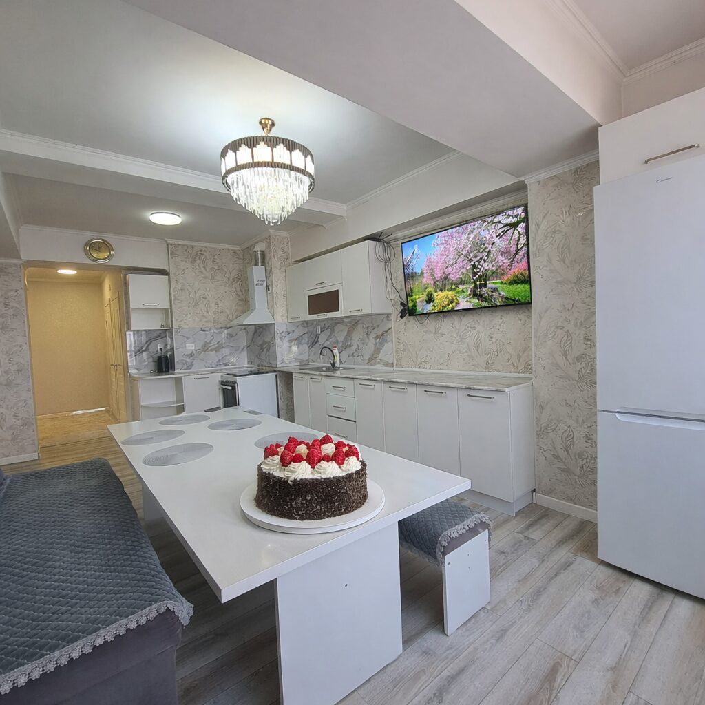 Шикарная 4 комн. квартира! Мкр. Аламедин1, 120м2, этаж 10/11, с ремонтом и мебелью! цена: