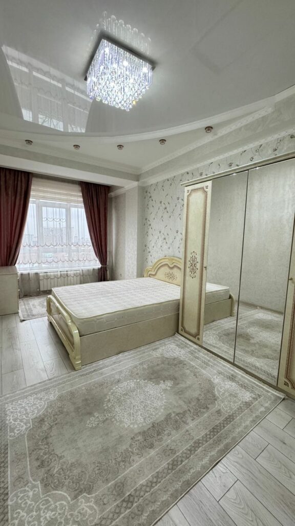 Продаю 2 комн. кварт, Акылбекова 66, ТЭЦ, элитка, 68м2, этаж 8/10, СВЕЖИЙ РЕМОНТ, Полностью укомплектована!Техника и мебель. Цена: 115000$