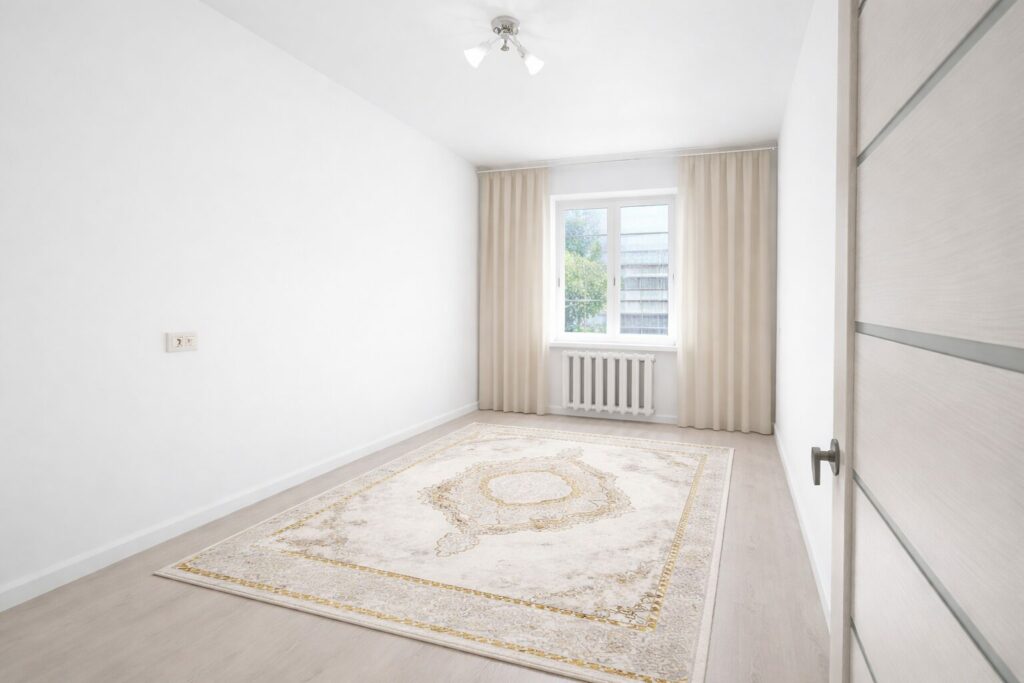 3 комн. квартира, мкр. Аламедин 1, этаж 4/9, серия 106, площадь 70м2, цена: 110000$