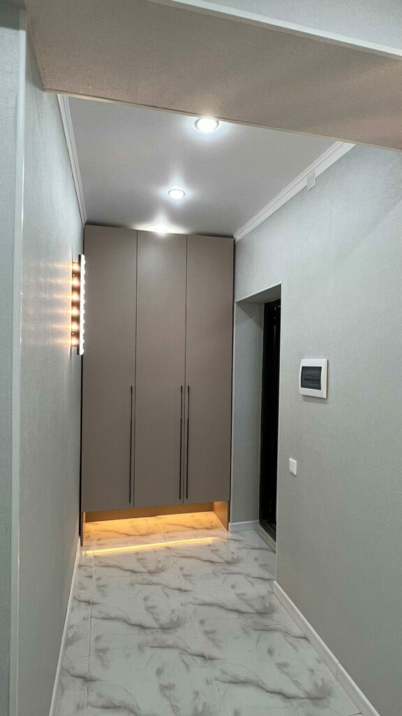 Продаю 2 комнатную квартиру, мкр. Аламедин 1, этаж 7/10, не угловая, 66м2, СВЕЖИЙ РЕМОНТ! ТЕХПАСПОРТ ЕСТЬ! Цена: 95000$