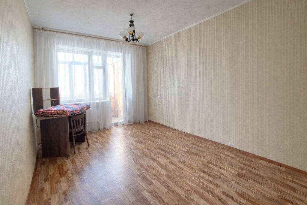 Продаю 1 комн. кварт. мкр.Аламедин 1/городок энергетиков, этаж 4/5, площадь 33м2+балкон, цена: 45000$