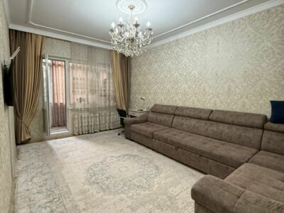 Продаю 3 комнатную квартиру, мкр. Аламедин 1, этаж 4/9, не угловая, серия 106, с ремонтом, 70м2, цена; 118000$