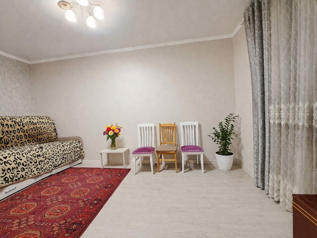 Продаю 2 комн. квартиру, Чуй/Ауэзова, мкр. Учкун, этаж 4/9, свежий ремонт, 65м2, цена: 95000$