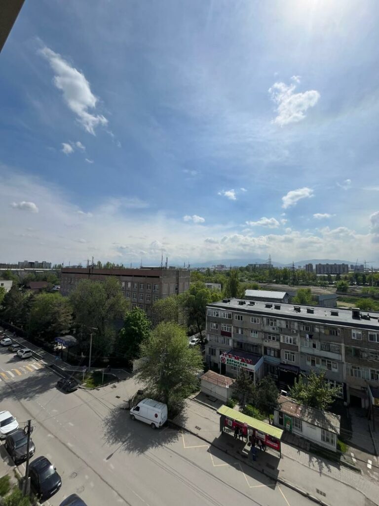 Продаю 1 комн. квартиру мкр. Аламедин1, начало. Этаж 7/8, площадь 38м2, цена: 68000$