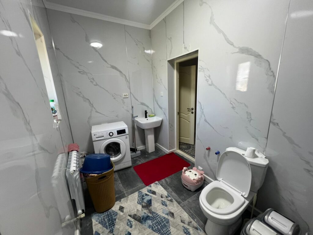 Продаю новый дом в Новопокровке, Нооруз, ближе к Канту, участок 3,17 соток, дом 100м2, Свежий ремонт, Цена: 100000$