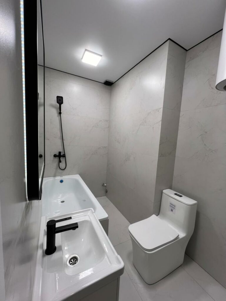 Продаю 1 комн. квартиру в мкр. Тунгуч, Эверест, этаж 11/12, площадь 41м2, техпаспорт есть, свежий ремонт, цена6 73000$
